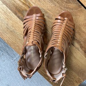 Madden girl wood heel